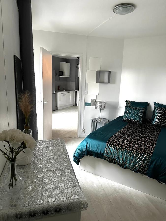 Jolie Appartement Duplex 2 Min Gare-Disney Et Paris 15 Min Нуази-ле-Гран Экстерьер фото
