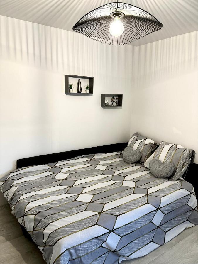 Jolie Appartement Duplex 2 Min Gare-Disney Et Paris 15 Min Нуази-ле-Гран Экстерьер фото